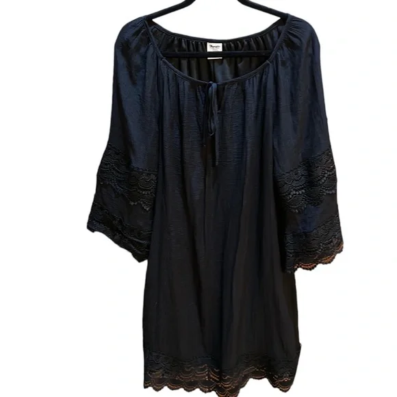 chinese dress ladies Floral Lace Bell Sleeve Mini Dress Black & Mauve main image 0